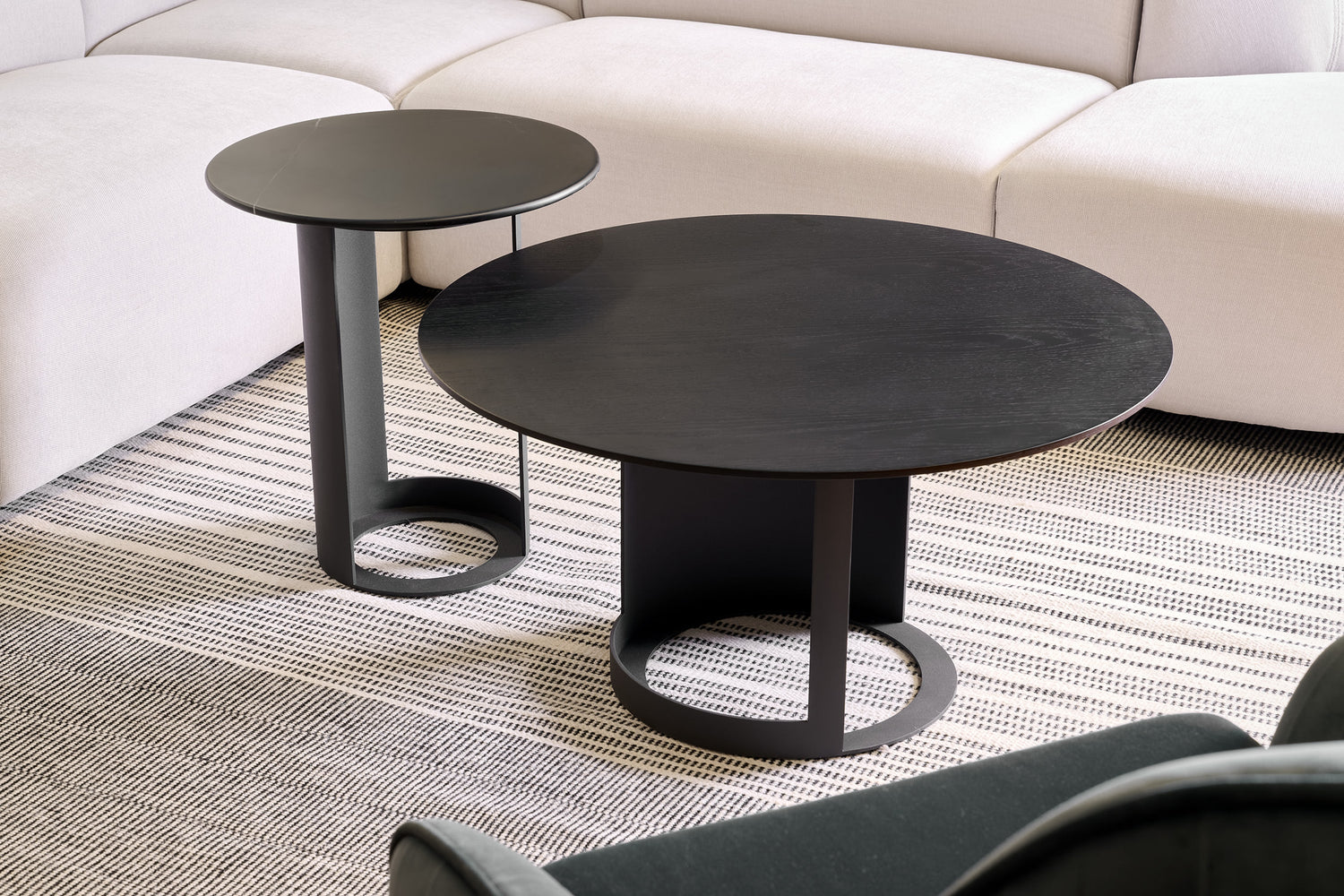 Alban Side Table - Matte Black